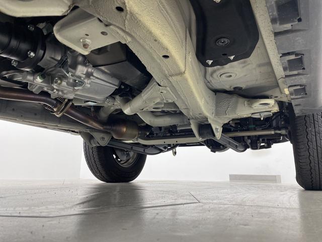 ジムニーシエラ JL シートヒーター 車線逸脱警報 衝突軽減ブレーキ クリアランスソナー ダウンヒルアシストコントロール フロントフォグランプ ヒーテッドミラー 背面タイヤ 電動格納ミラー アイドリングストップ スマートキ(78枚目)