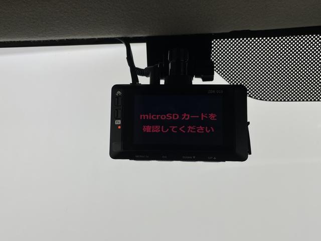 アルトラパン X 社外ナビ 地デジフルセグ バックカメラ ドラレコ ETC 衝突軽減ブレーキ 車線逸脱警報 クリアランスソナー シートヒーター アイドリングストップ プッシュスタート 純正フロアマット 純正ドアバイザー(4枚目)