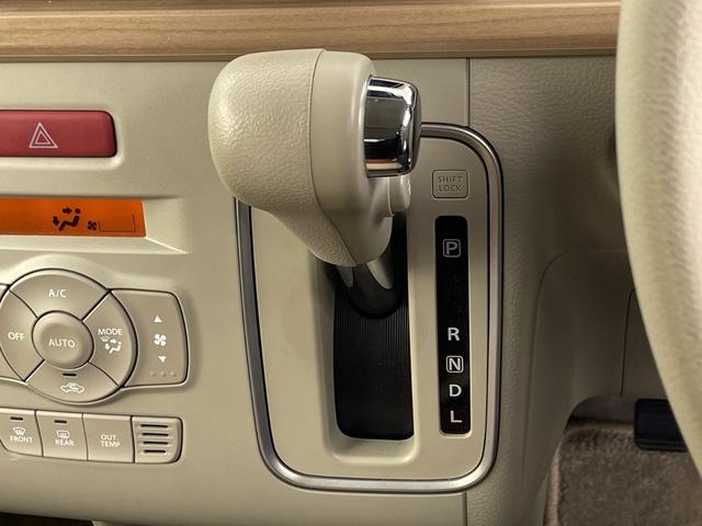 アルトラパン X 社外ナビ 地デジフルセグ バックカメラ ドラレコ ETC 衝突軽減ブレーキ 車線逸脱警報 クリアランスソナー シートヒーター アイドリングストップ プッシュスタート 純正フロアマット 純正ドアバイザー(13枚目)