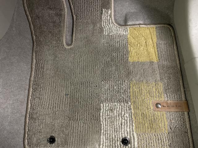 アルトラパン X 社外ナビ 地デジフルセグ バックカメラ ドラレコ ETC 衝突軽減ブレーキ 車線逸脱警報 クリアランスソナー シートヒーター アイドリングストップ プッシュスタート 純正フロアマット 純正ドアバイザー(30枚目)