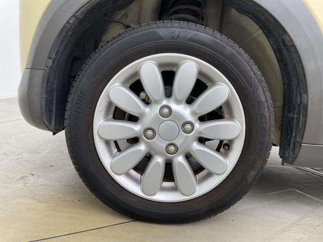 アルトラパン X 社外ナビ 地デジフルセグ バックカメラ ドラレコ ETC 衝突軽減ブレーキ 車線逸脱警報 クリアランスソナー シートヒーター アイドリングストップ プッシュスタート 純正フロアマット 純正ドアバイザー(68枚目)