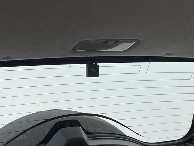 ＦＪクルーザー ベースグレード　社外ＳＤナビ（ＦＭ／ＡＭ／ＣＤ／ＤＶＤ／Ｂｌｕｅｔｏｏｔｈ／ｉＰｏｄ）　バックカメラ　コーナーセンサー　ドライブレコーダー　ＥＴＣ　フロアマット　フルセグテレビ　キセノンヘッドライト　フォグランプ（5枚目）