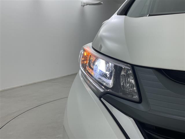 フリード+ G・ホンダセンシング 純正ナビ バックカメラ 両側パワースライドドア ビルトインETC レーダークルーズコントロール レーンキープアシスト 衝突軽減システム 純正15インチアルミホイール 純正フロアマット プッシュスタート(31枚目)