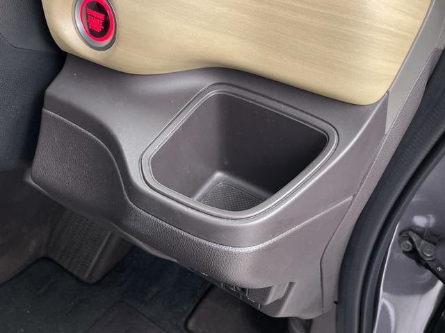 フリード G・ホンダセンシング 社外ナビ バックカメラ 両側パワースライドドア ビルトインETC ドライブレコーダー レーダークルーズコントロール レーンキープアシスト 衝突軽減システム 純正フロアマット アイドリングストップ(31枚目)