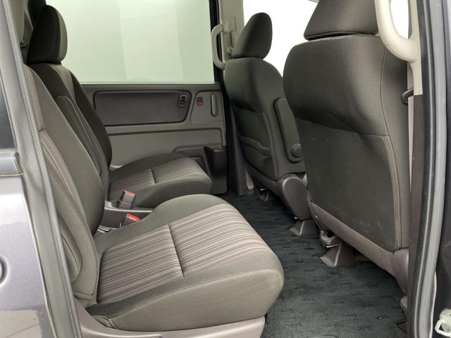 フリード G・ホンダセンシング 社外ナビ バックカメラ 両側パワースライドドア ビルトインETC ドライブレコーダー レーダークルーズコントロール レーンキープアシスト 衝突軽減システム 純正フロアマット アイドリングストップ(41枚目)