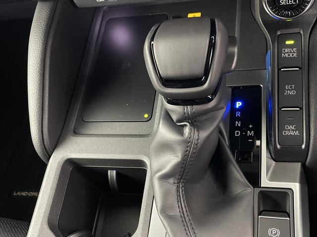 ランドクルーザー250 VX JBLサウンド サンルーフ 純正ナビ 地デジフルセグ 全方位カメラ ETC2.0 アダプティブクルーズコントロール BSM 衝突軽減ブレーキ デジタルインナーミラー 純正フロアマット ワイヤレス充電(18枚目)