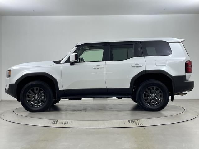 ランドクルーザー250 VX JBLサウンド サンルーフ 純正ナビ 地デジフルセグ 全方位カメラ ETC2.0 アダプティブクルーズコントロール BSM 衝突軽減ブレーキ デジタルインナーミラー 純正フロアマット ワイヤレス充電(69枚目)