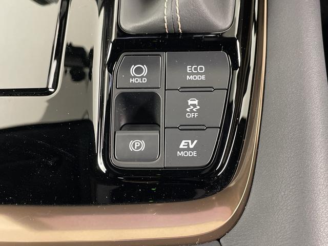 ◆商談ルームには「キッズスペース」を完備しています。ＤＶＤ、ブロック、絵本、おままごとセット。お子様連れでも、ゆっくりとお車をお選びいただけます！