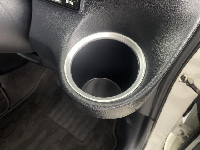 ◆商談ルームには「キッズスペース」を完備しています。ＤＶＤ、ブロック、絵本、おままごとセット。お子様連れでも、ゆっくりとお車をお選びいただけます！