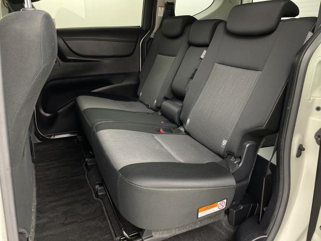 ◆商談ルームには「キッズスペース」を完備しています。ＤＶＤ、ブロック、絵本、おままごとセット。お子様連れでも、ゆっくりとお車をお選びいただけます！