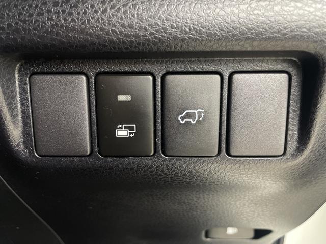 ハリアー プレミアム　メタル　アンド　レザーパッケージ　純正９インチナビ　バックカメラ　ビルトインＥＴＣ　パワーバックドア　クルーズコントロール　車線逸脱警報　クリアランスソナー　シートヒーター　エアーシート　メモリ付きパワーシート　オートハイビーム（6枚目）