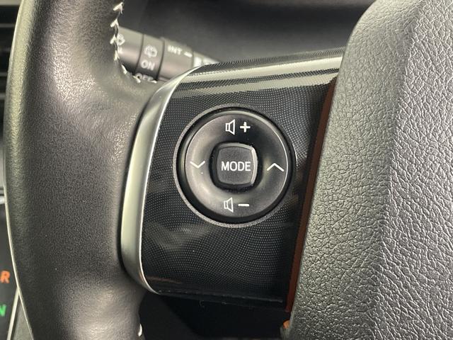 シエンタ ハイブリッドＧ　クエロ　純正ＳＤナビ　全方位カメラ　クルーズコントロール　シートヒーター　ステアリングヒーター　前後ドライブレコーダー　ＥＴＣ　両側パワースライドドア　衝突軽減システム　純正アルミホイール　純正フロアマット（11枚目）