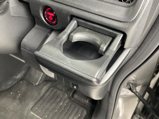 ステップワゴン ｅ：ＨＥＶスパーダ　純正ナビ　バックカメラ　ビルトインＥＴＣ２．０　デジタルインナーミラー専用ドライブレコーダー　電動リアゲート　ＢＳＭ　両側パワースライドドア　シートヒーター　パドルシフト　オットマン　ブレーキホールド（36枚目）