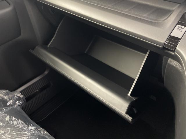 ステップワゴン e:HEVスパーダ 登録済未使用車 純正15.6型後席モニター 純正11.4型ナビ バックカメラ ブラインドスポットモニター 衝突軽減 アダプティブクルーズコントロール 電動リアゲート シートヒーター ブレーキホールド(27枚目)