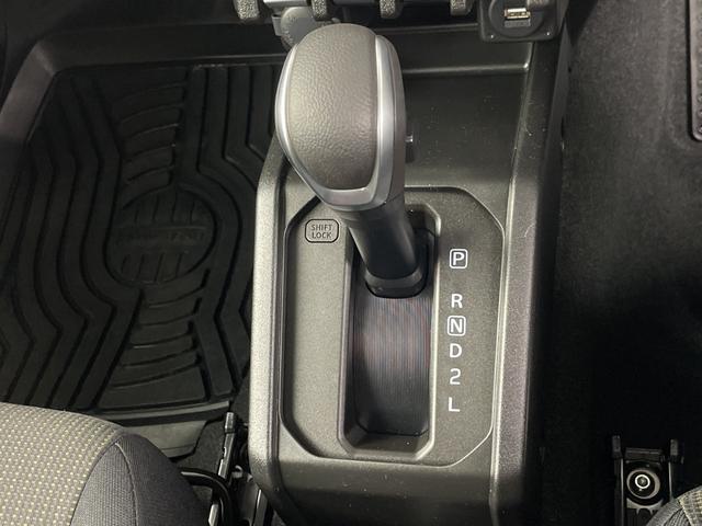 ジムニー ＸＣ　純正８インチナビ　バックカメラ　フルセグテレビ　ビルトインＥＴＣ２．０　前後ドライブレコーダー　クルーズコントロール　衝突被害軽減ブレーキ　車線逸脱警報　シートヒーター　ヒーテッドドアミラー　ＬＥＤ（16枚目）