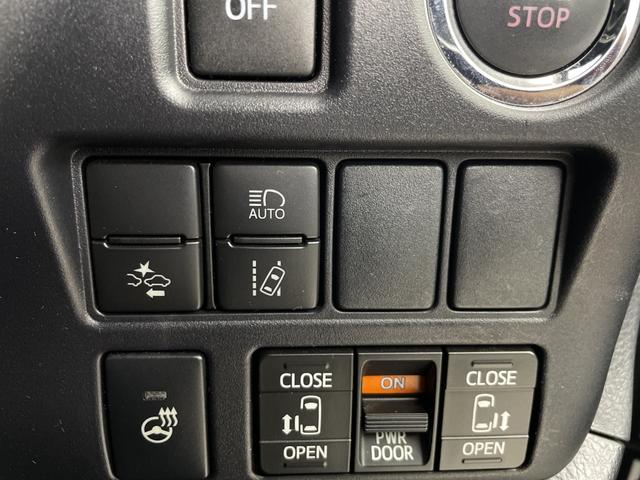 エスクァイア Ｇｉ　プレミアムパッケージ　ブラックテーラード　純正ナビ　バックカメラ　ビルトインＥＴＣ２．０　クルーズコントロール　衝突軽減システム　シートヒーター　ステアリングヒーター　オートマティックハイビーム　両側パワースライドドア　純正アルミホイール（16枚目）