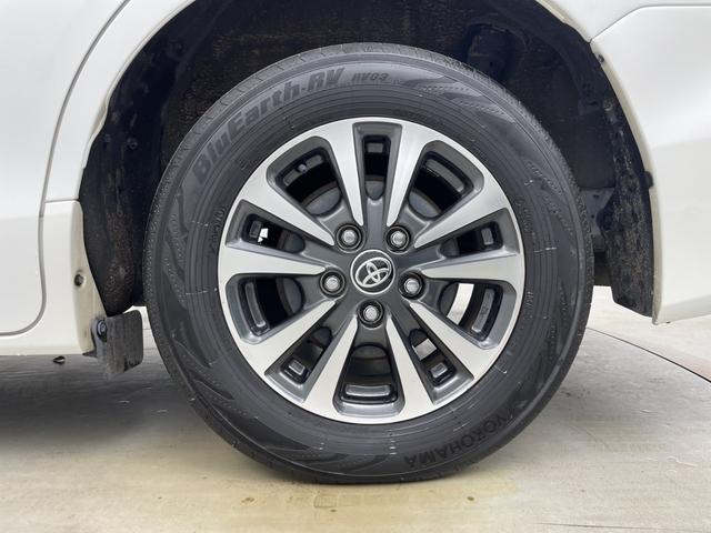 エスクァイア Ｇｉ　プレミアムパッケージ　ブラックテーラード　純正ナビ　バックカメラ　ビルトインＥＴＣ２．０　クルーズコントロール　衝突軽減システム　シートヒーター　ステアリングヒーター　オートマティックハイビーム　両側パワースライドドア　純正アルミホイール（73枚目）