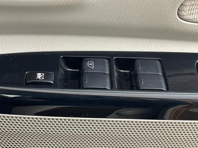 デイズルークス Ｘ　社外ナビ　アラウンドビューモニター　パワースライドドア　エマージェンシーブレーキ　Ｂｌｕｅｔｏｏｔｈ　ビルトインＥＴＣ　プッシュスタート　純正ドアバイザー　純正フロアマット　アイドリングストップ（17枚目）