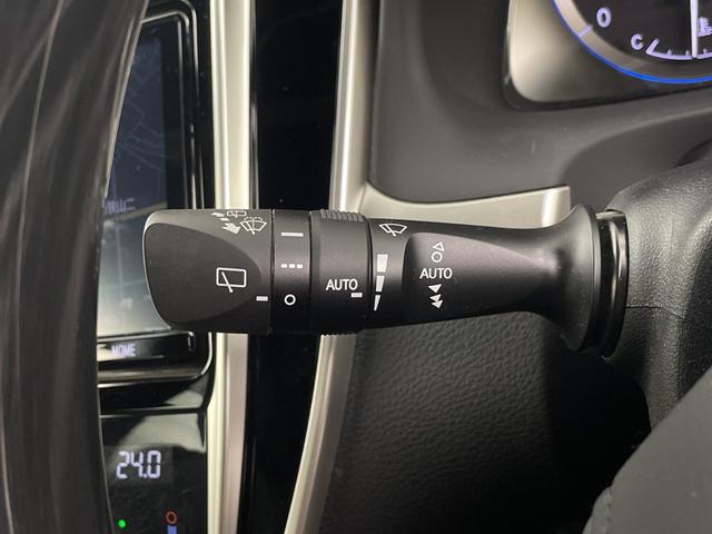 ハリアー プレミアム 純正ナビ バックカメラ クルーズコントロール 前後ドライブレコーダー パワーバックドア レーンキープアシスト 衝突軽減ブレーキ コーナーセンサー ETC ブレーキホールド スタットレスタイヤ積込(13枚目)