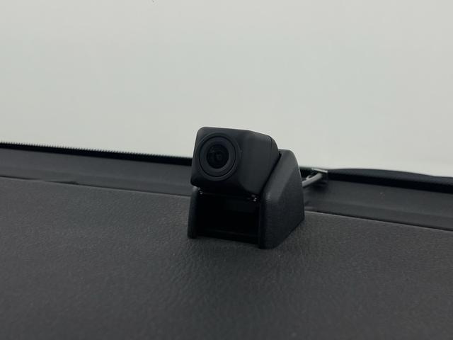 ハリアー プレミアム 純正ナビ バックカメラ クルーズコントロール 前後ドライブレコーダー パワーバックドア レーンキープアシスト 衝突軽減ブレーキ コーナーセンサー ETC ブレーキホールド スタットレスタイヤ積込(21枚目)