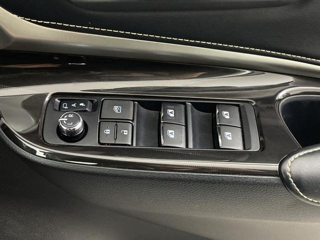 ハリアー プレミアム 純正ナビ バックカメラ クルーズコントロール 前後ドライブレコーダー パワーバックドア レーンキープアシスト 衝突軽減ブレーキ コーナーセンサー ETC ブレーキホールド スタットレスタイヤ積込(24枚目)