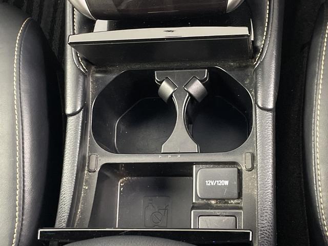 ハリアー プレミアム 純正ナビ バックカメラ クルーズコントロール 前後ドライブレコーダー パワーバックドア レーンキープアシスト 衝突軽減ブレーキ コーナーセンサー ETC ブレーキホールド スタットレスタイヤ積込(30枚目)