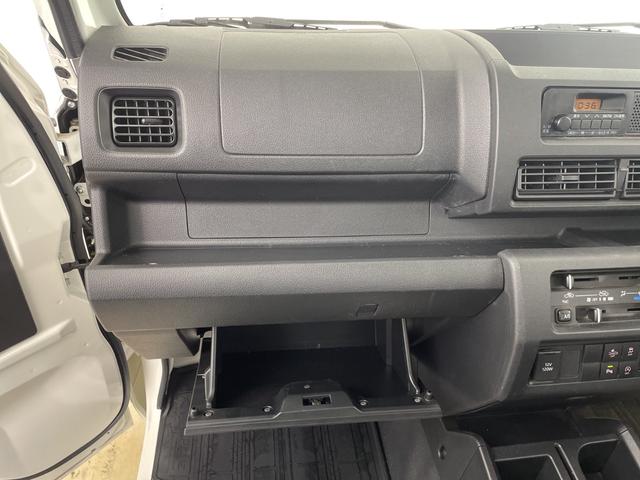 ピクシストラック スタンダード 衝突軽減システム コーナーセンサー FM/AM カーラジオ 電動格納ミラー オートライト パワーウィンドウ 純正フロアマット プッシュスタート スマートキー アイドリングストップ 横滑り防止システム(17枚目)