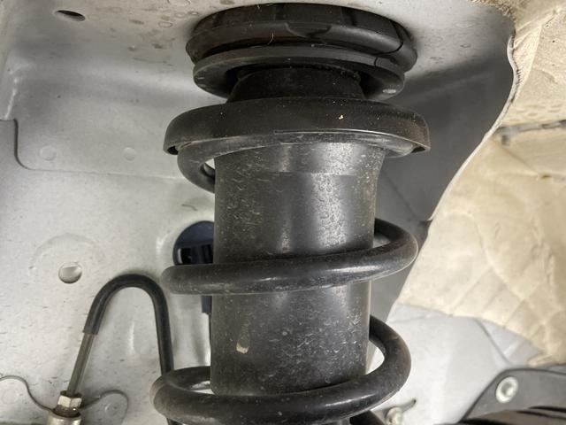 ピクシストラック スタンダード 衝突軽減システム コーナーセンサー FM/AM カーラジオ 電動格納ミラー オートライト パワーウィンドウ 純正フロアマット プッシュスタート スマートキー アイドリングストップ 横滑り防止システム(72枚目)