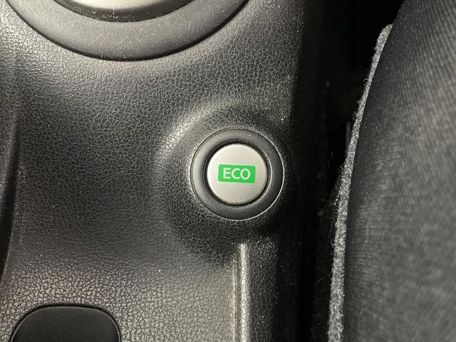 ノート Ｘ　ＤＩＧ－Ｓ　純正ナビ（Ｂｌｕｅｔｏｏｔｈ／ＴＶ／ＤＶＤ／ＣＤ）　全方位カメラ　ＥＴＣ　衝突軽減ブレーキ　レーンキープアシスト　コーナーセンサー　横滑り防止措置　純正フロアマット　ドアバイザー　ウインカーミラー（17枚目）