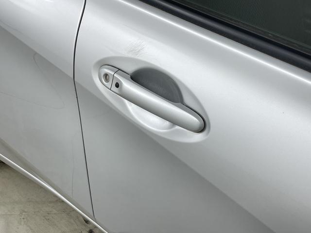 ノート Ｘ　ＤＩＧ－Ｓ　純正ナビ（Ｂｌｕｅｔｏｏｔｈ／ＴＶ／ＤＶＤ／ＣＤ）　全方位カメラ　ＥＴＣ　衝突軽減ブレーキ　レーンキープアシスト　コーナーセンサー　横滑り防止措置　純正フロアマット　ドアバイザー　ウインカーミラー（49枚目）