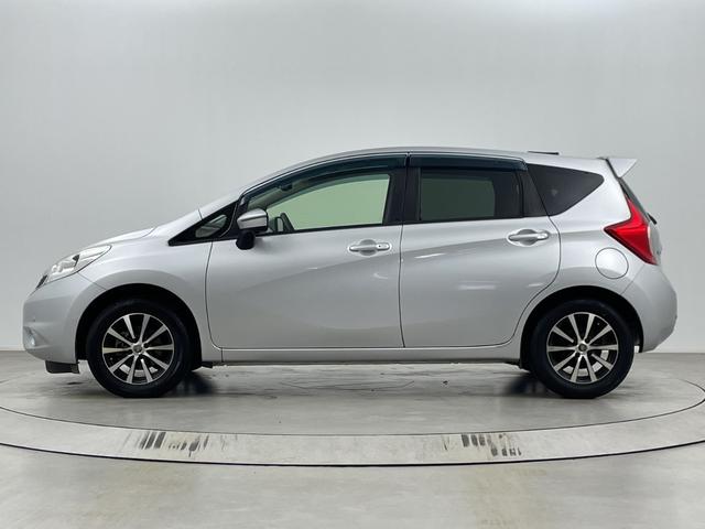 ノート Ｘ　ＤＩＧ－Ｓ　純正ナビ（Ｂｌｕｅｔｏｏｔｈ／ＴＶ／ＤＶＤ／ＣＤ）　全方位カメラ　ＥＴＣ　衝突軽減ブレーキ　レーンキープアシスト　コーナーセンサー　横滑り防止措置　純正フロアマット　ドアバイザー　ウインカーミラー（58枚目）