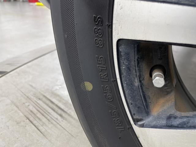 ノート Ｘ　ＤＩＧ－Ｓ　純正ナビ（Ｂｌｕｅｔｏｏｔｈ／ＴＶ／ＤＶＤ／ＣＤ）　全方位カメラ　ＥＴＣ　衝突軽減ブレーキ　レーンキープアシスト　コーナーセンサー　横滑り防止措置　純正フロアマット　ドアバイザー　ウインカーミラー（70枚目）