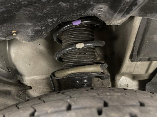 ノート Ｘ　ＤＩＧ－Ｓ　純正ナビ（Ｂｌｕｅｔｏｏｔｈ／ＴＶ／ＤＶＤ／ＣＤ）　全方位カメラ　ＥＴＣ　衝突軽減ブレーキ　レーンキープアシスト　コーナーセンサー　横滑り防止措置　純正フロアマット　ドアバイザー　ウインカーミラー（75枚目）