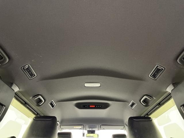 ヴォクシー ＺＳ　煌ＩＩＩ　純正ナビ　バックカメラ　両側パワースライドドア　ビルトＥＴＣ２．０　純正ドライブレコーダー　オートマティックハイビーム　クルーズコントロール　衝突軽減システム　純正アルミホイール　純正フロアマット（52枚目）