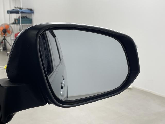 ヴォクシー ＺＳ　煌ＩＩＩ　純正ナビ　バックカメラ　両側パワースライドドア　ビルトＥＴＣ２．０　純正ドライブレコーダー　オートマティックハイビーム　クルーズコントロール　衝突軽減システム　純正アルミホイール　純正フロアマット（54枚目）