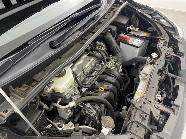 ヴォクシー ＺＳ　煌ＩＩＩ　純正ナビ　バックカメラ　両側パワースライドドア　ビルトＥＴＣ２．０　純正ドライブレコーダー　オートマティックハイビーム　クルーズコントロール　衝突軽減システム　純正アルミホイール　純正フロアマット（77枚目）