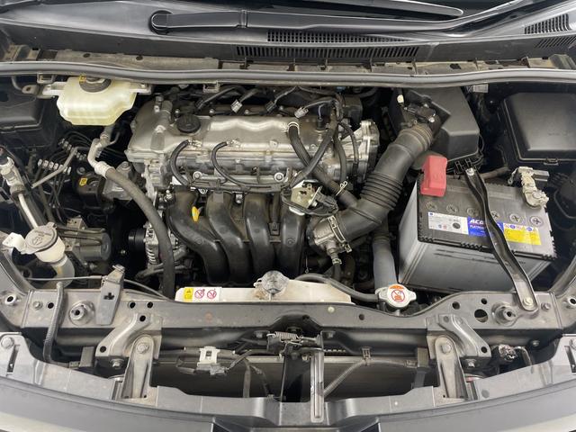 ヴォクシー ＺＳ　煌ＩＩＩ　純正ナビ　バックカメラ　両側パワースライドドア　ビルトＥＴＣ２．０　純正ドライブレコーダー　オートマティックハイビーム　クルーズコントロール　衝突軽減システム　純正アルミホイール　純正フロアマット（78枚目）