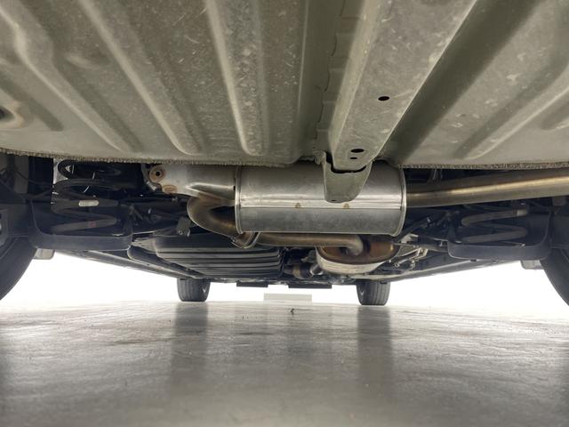 ヴォクシー ＺＳ　煌ＩＩＩ　純正ナビ　バックカメラ　両側パワースライドドア　ビルトＥＴＣ２．０　純正ドライブレコーダー　オートマティックハイビーム　クルーズコントロール　衝突軽減システム　純正アルミホイール　純正フロアマット（80枚目）