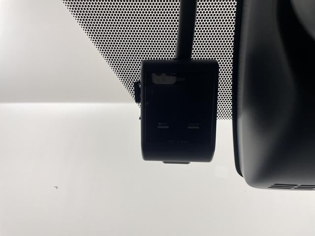 ヴォクシー ZS 煌II 純正ナビ バックカメラ クルーズコントロール ビルトインETC2.0 ドライブレコーダー 両側パワースライドドア 衝突軽減システム オートマティックハイビーム レーンキープアシスト LEDヘッドライト(4枚目)