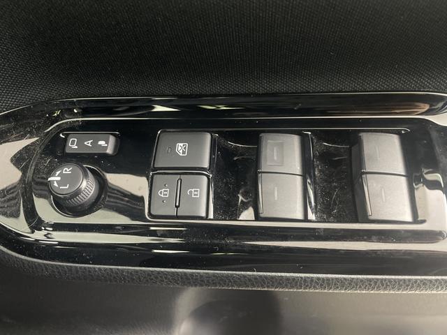 ヴォクシー ZS 煌II 純正ナビ バックカメラ クルーズコントロール ビルトインETC2.0 ドライブレコーダー 両側パワースライドドア 衝突軽減システム オートマティックハイビーム レーンキープアシスト LEDヘッドライト(22枚目)