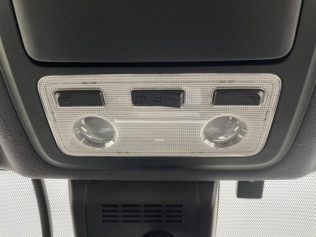 ヴォクシー ZS 煌II 純正ナビ バックカメラ クルーズコントロール ビルトインETC2.0 ドライブレコーダー 両側パワースライドドア 衝突軽減システム オートマティックハイビーム レーンキープアシスト LEDヘッドライト(28枚目)