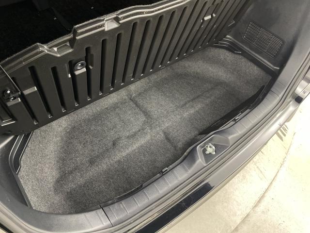 ヴォクシー ZS 煌II 純正ナビ バックカメラ クルーズコントロール ビルトインETC2.0 ドライブレコーダー 両側パワースライドドア 衝突軽減システム オートマティックハイビーム レーンキープアシスト LEDヘッドライト(51枚目)