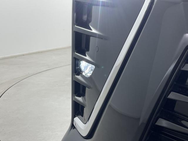 ヴォクシー ZS 煌II 純正ナビ バックカメラ クルーズコントロール ビルトインETC2.0 ドライブレコーダー 両側パワースライドドア 衝突軽減システム オートマティックハイビーム レーンキープアシスト LEDヘッドライト(57枚目)