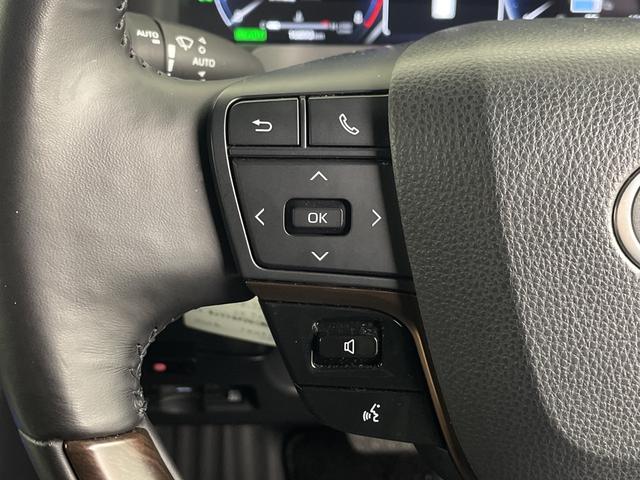 アルファードハイブリッド Ｚ　左右独立ムーンルーフ　フリップダウンモニター　純正ディスプレイオーディオ　全方位カメラ　ＢＳＭ　前後ドライブレコーダー　ＥＴＣ２．０　ワイヤレス充電　デジタルインナーミラー　トヨタセーフティセンス（12枚目）