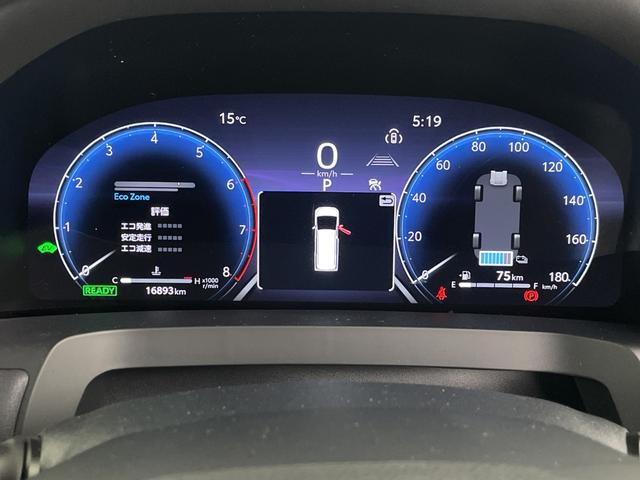 アルファードハイブリッド Ｚ　左右独立ムーンルーフ　フリップダウンモニター　純正ディスプレイオーディオ　全方位カメラ　ＢＳＭ　前後ドライブレコーダー　ＥＴＣ２．０　ワイヤレス充電　デジタルインナーミラー　トヨタセーフティセンス（16枚目）