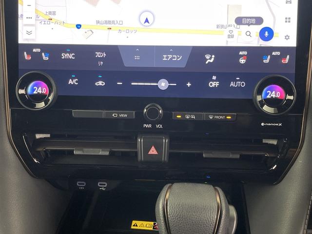 アルファードハイブリッド Ｚ　左右独立ムーンルーフ　フリップダウンモニター　純正ディスプレイオーディオ　全方位カメラ　ＢＳＭ　前後ドライブレコーダー　ＥＴＣ２．０　ワイヤレス充電　デジタルインナーミラー　トヨタセーフティセンス（17枚目）