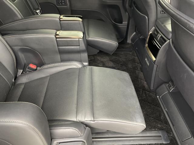 アルファードハイブリッド Ｚ　左右独立ムーンルーフ　フリップダウンモニター　純正ディスプレイオーディオ　全方位カメラ　ＢＳＭ　前後ドライブレコーダー　ＥＴＣ２．０　ワイヤレス充電　デジタルインナーミラー　トヨタセーフティセンス（38枚目）