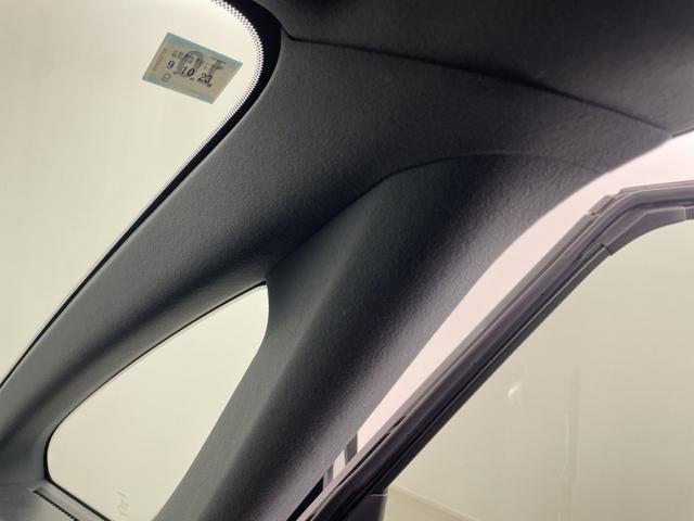 アルファードハイブリッド Ｚ　左右独立ムーンルーフ　フリップダウンモニター　純正ディスプレイオーディオ　全方位カメラ　ＢＳＭ　前後ドライブレコーダー　ＥＴＣ２．０　ワイヤレス充電　デジタルインナーミラー　トヨタセーフティセンス（43枚目）