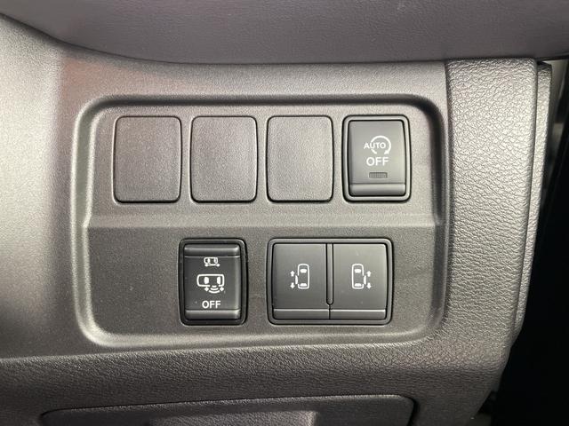 セレナ ハイウェイスターＶ　純正フリップダウンモニター　純正ナビ　全方位カメラ　フルセグテレビ　両側パワースライドドア　プロパイロット　ビルトインＥＴＣ　前方ドライブレコーダー　デジタルインナーミラー　ブラインドスポットモニター（19枚目）