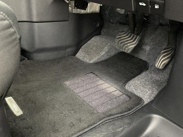 セレナ ハイウェイスターＶ　純正フリップダウンモニター　純正ナビ　全方位カメラ　フルセグテレビ　両側パワースライドドア　プロパイロット　ビルトインＥＴＣ　前方ドライブレコーダー　デジタルインナーミラー　ブラインドスポットモニター（36枚目）